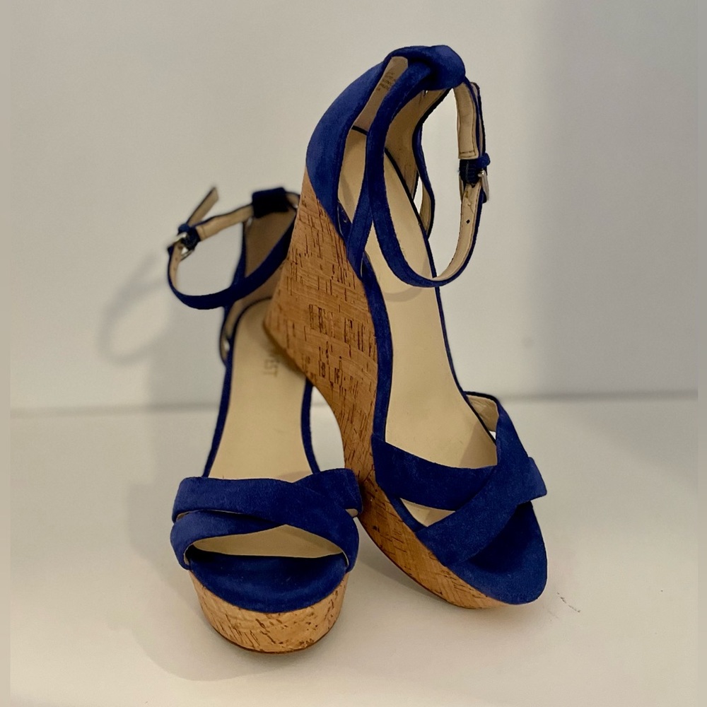 Nine West blue suede wedges - size 6